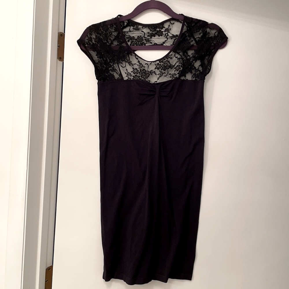 Black Bebe Bodycon Lace top Dress keyhole back